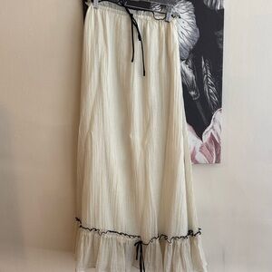 Selfie Leslie Cream Maxi Skirt with Black Accents
